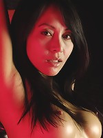 Jennifer Lee - Nude With Chains