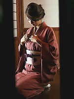 Sexy gravure idol beauty slowly takes off her pink kimono