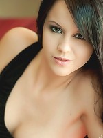 Bryci pulls up her little black dress in Las Vegas!