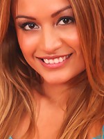 Nubiles.net Natalia Robles - Nubile Natalia Robles stuffs her needy pussy with a vibrator