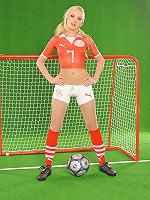 Naked fan Hrisanta posing